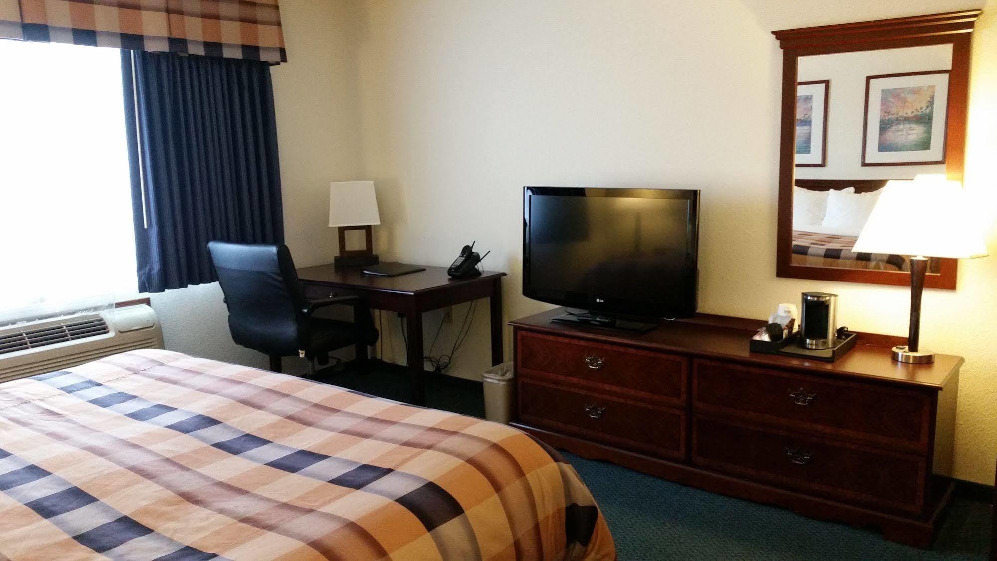 Best Western Stanton Inn Chilton Exterior photo